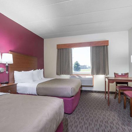 Americinn By Wyndham Baldwin Zewnętrze zdjęcie