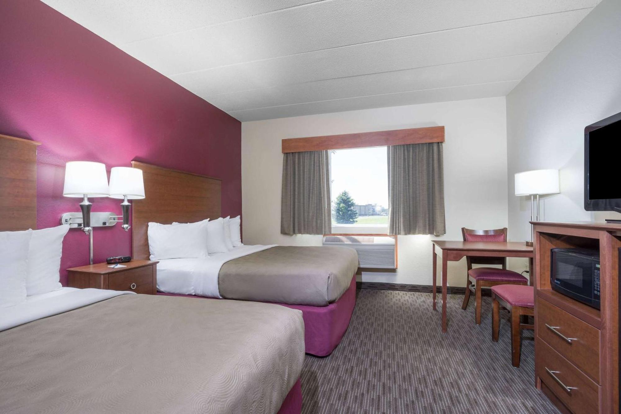 Americinn By Wyndham Baldwin Zewnętrze zdjęcie