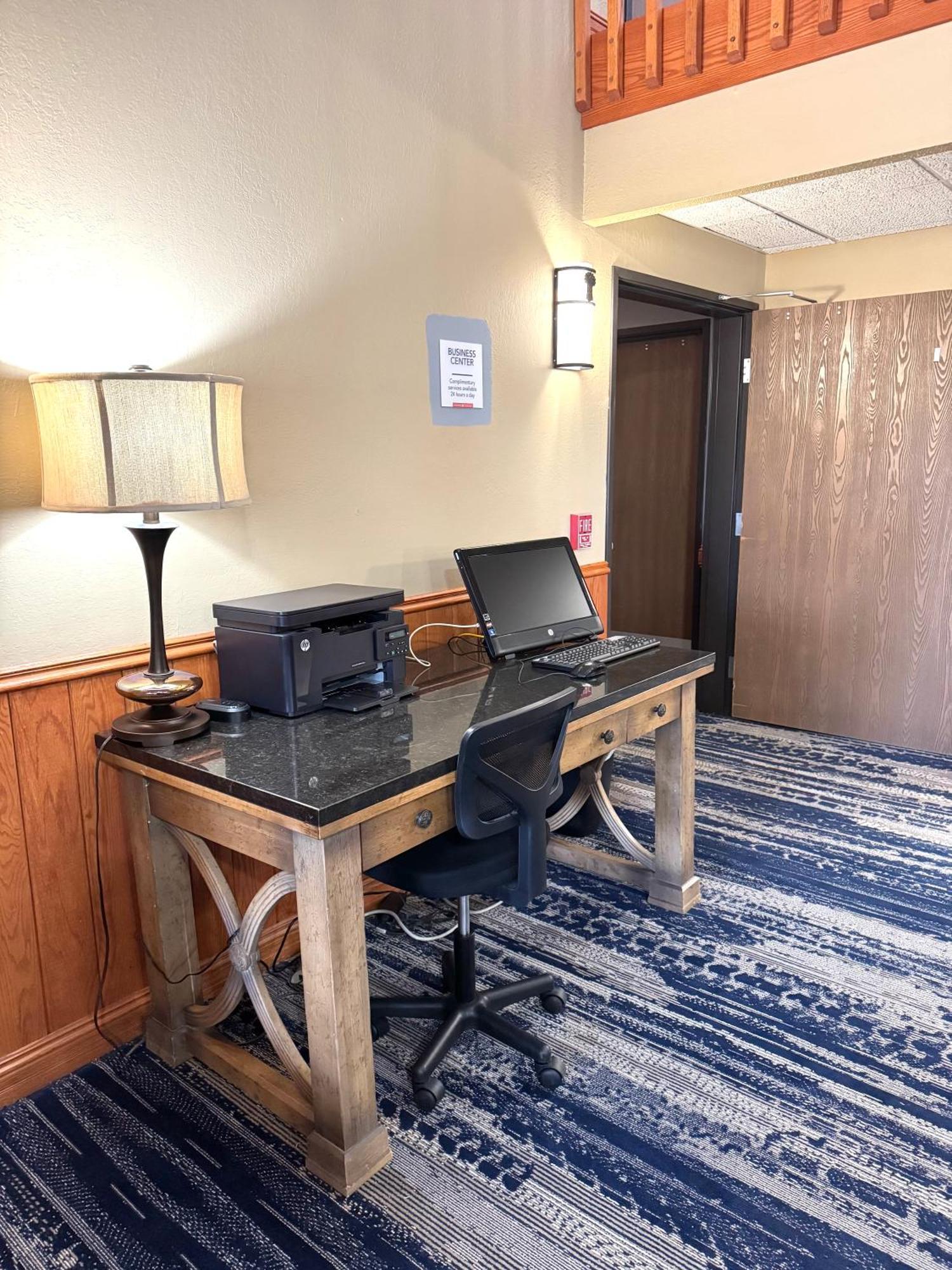 Americinn By Wyndham Baldwin Zewnętrze zdjęcie