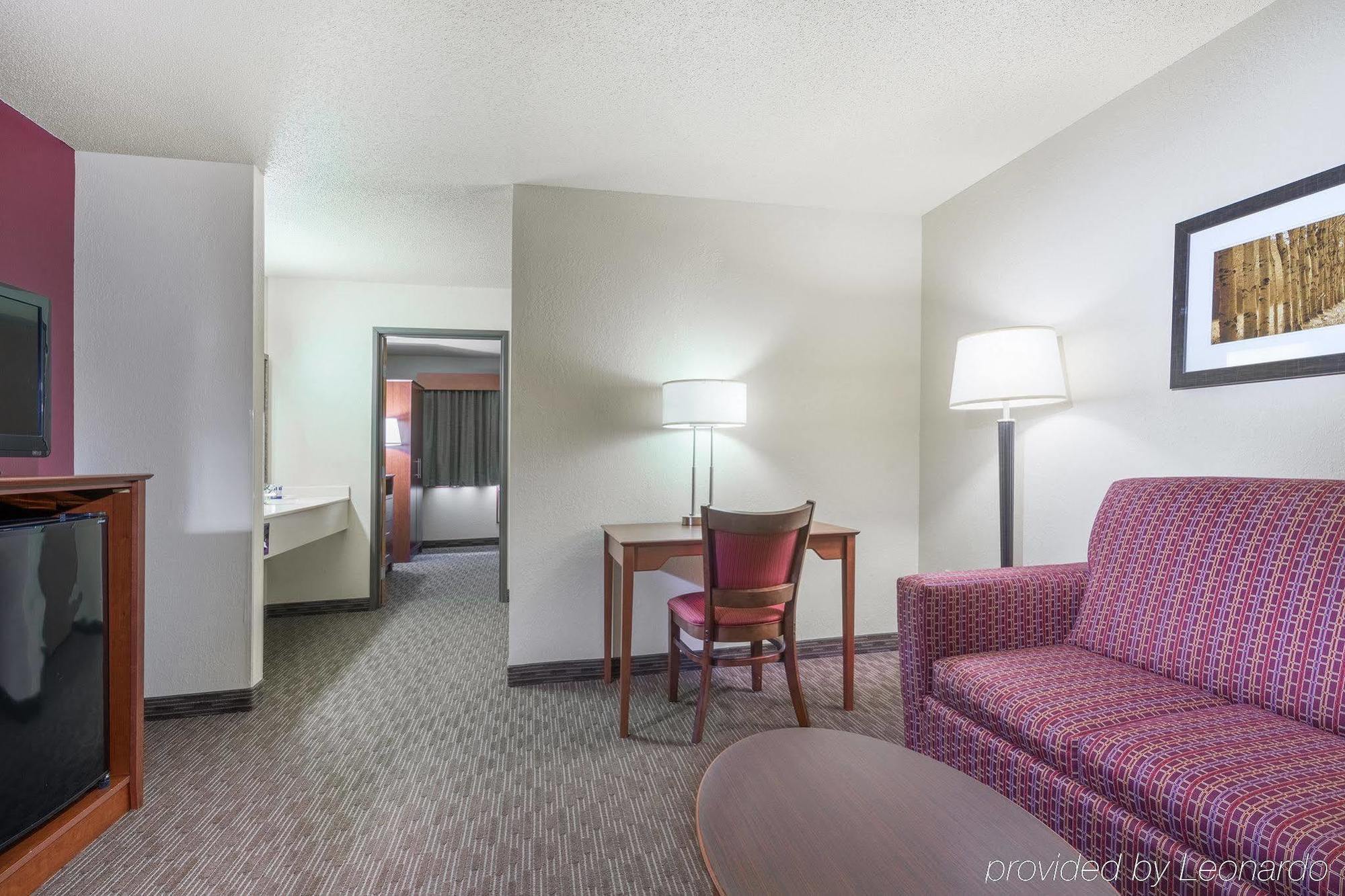 Americinn By Wyndham Baldwin Zewnętrze zdjęcie