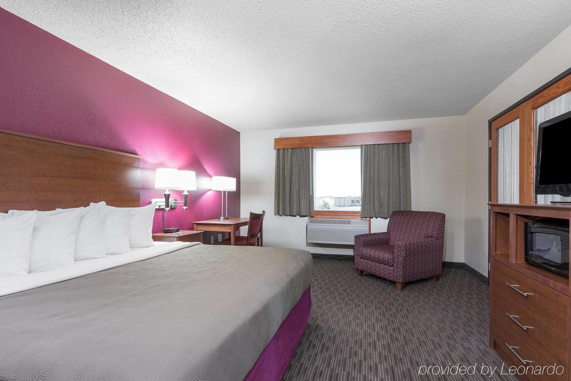 Americinn By Wyndham Baldwin Zewnętrze zdjęcie